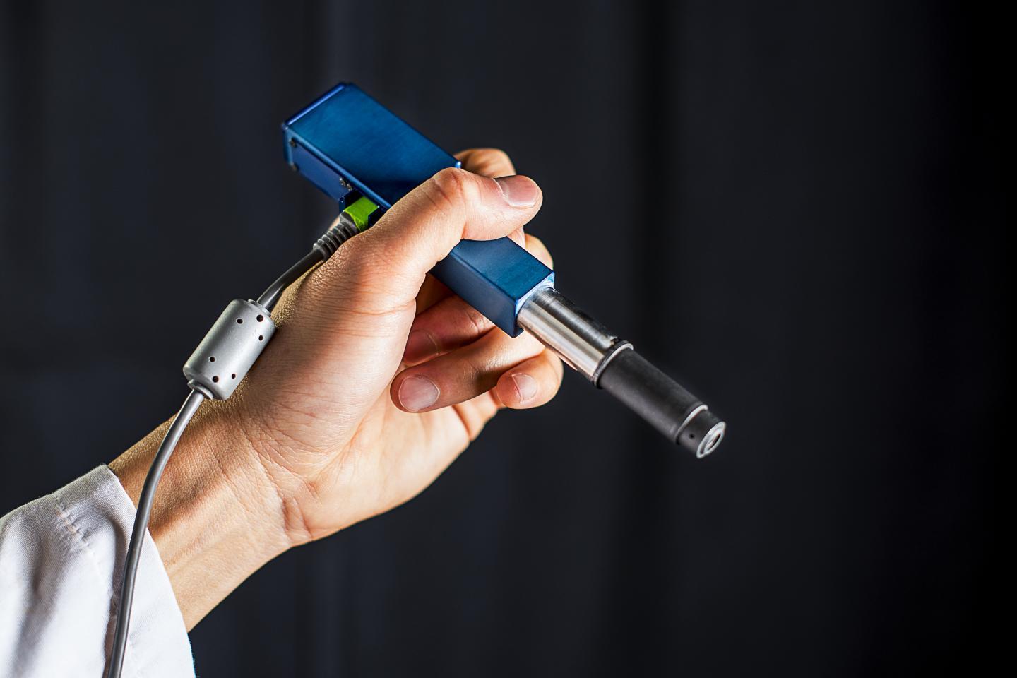 This Microscope Can Detect Cancer Without a Biopsy