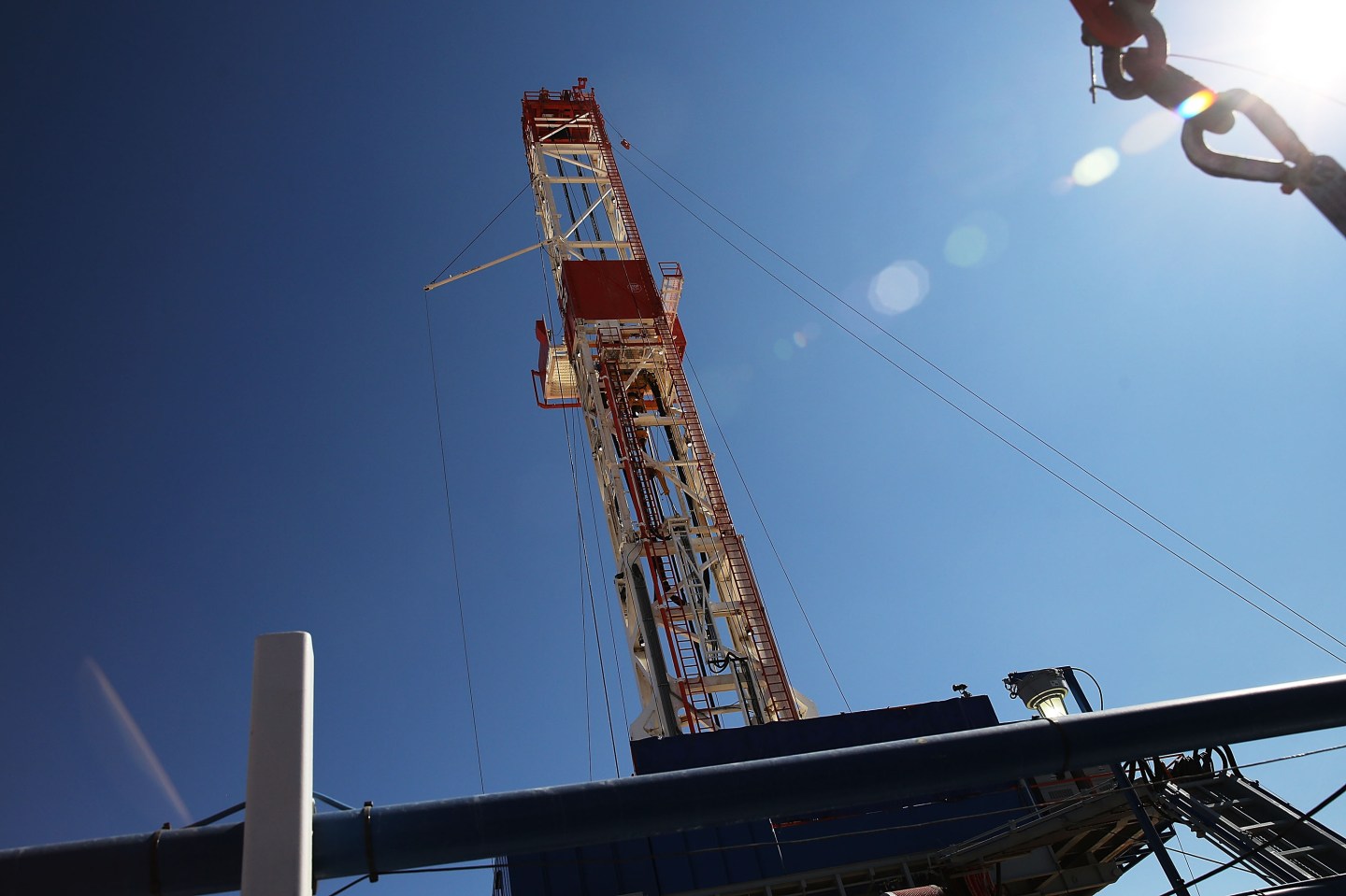 Texas Oil Companies Work To Adapt To Falling Oil Prices