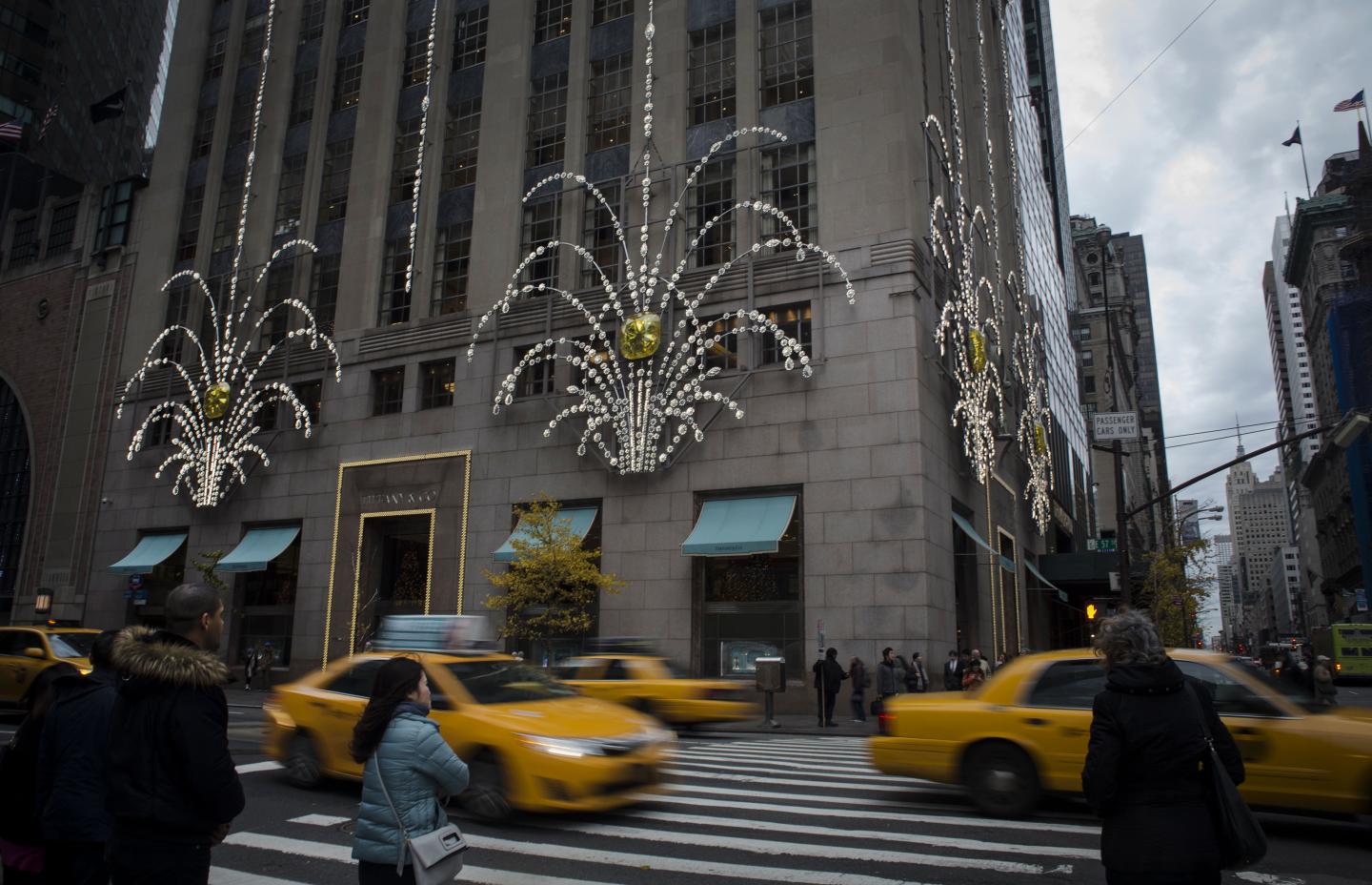 A Tiffany &amp; Co. Store Ahead Of Earnings Figures