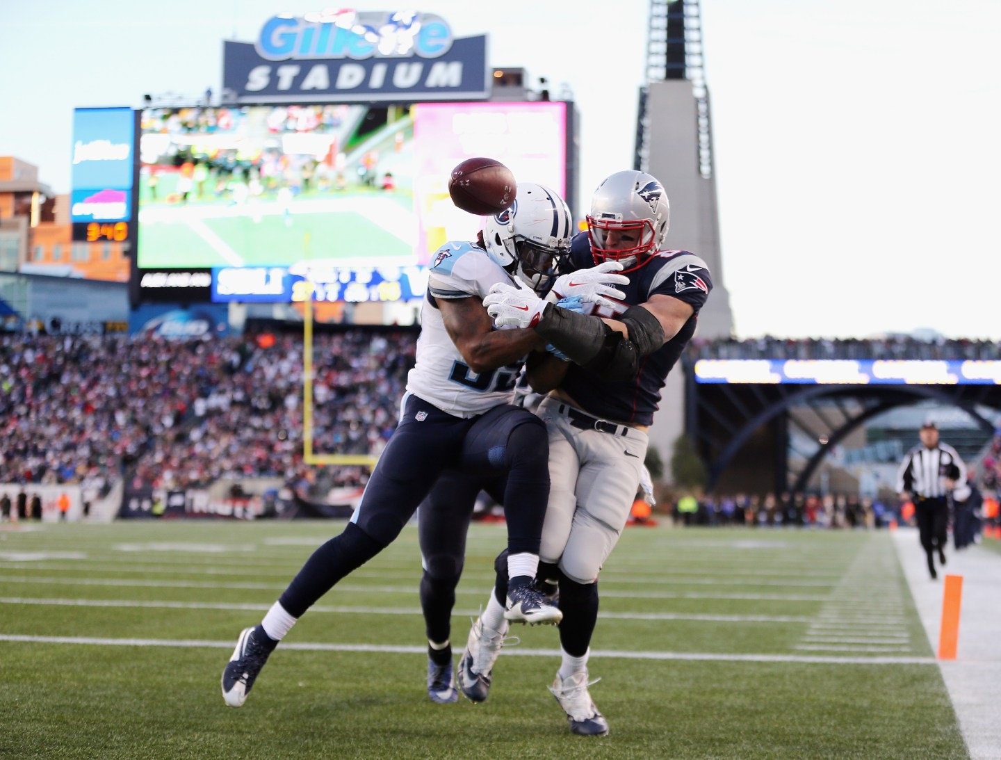 at Gillette Stadium on December 20, 2015 in Foxboro, Massachusetts.