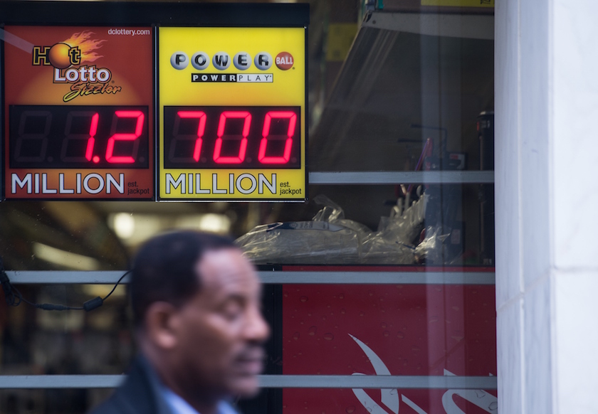 US-LOTTERY-POWERBALL-LIFESTYLE