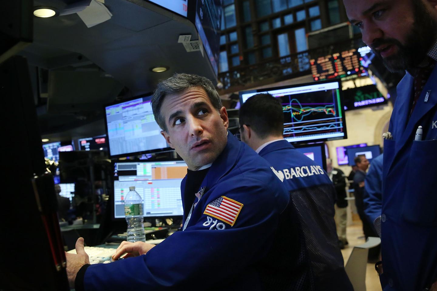Stocks Continue Steep Downward Slide