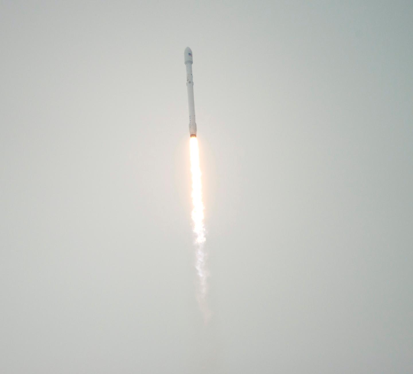VANDENBERG AFB, CA - JANUARY 17: In this handout provided by the National Aeronautics and Space Administration (NASA)The SpaceX Falcon 9 rocket is seen as it launches from Vandenberg Air Force Base Space Launch Complex 4 East with the Jason-3 spacecraft onboard January 17, 2016, Vandenberg Air Force Base, California. Jason-3, an international mission led by the National Oceanic and Atmospheric Administration (NOAA), will help continue U.S.-European satellite measurements of global ocean height changes. Photo Credit: (Photo by Bill Ingalls/NASA via Getty Images)