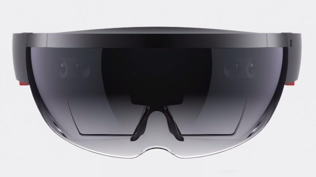Microsoft HoloLens Beat All VR Headsets in Traffic, Interest