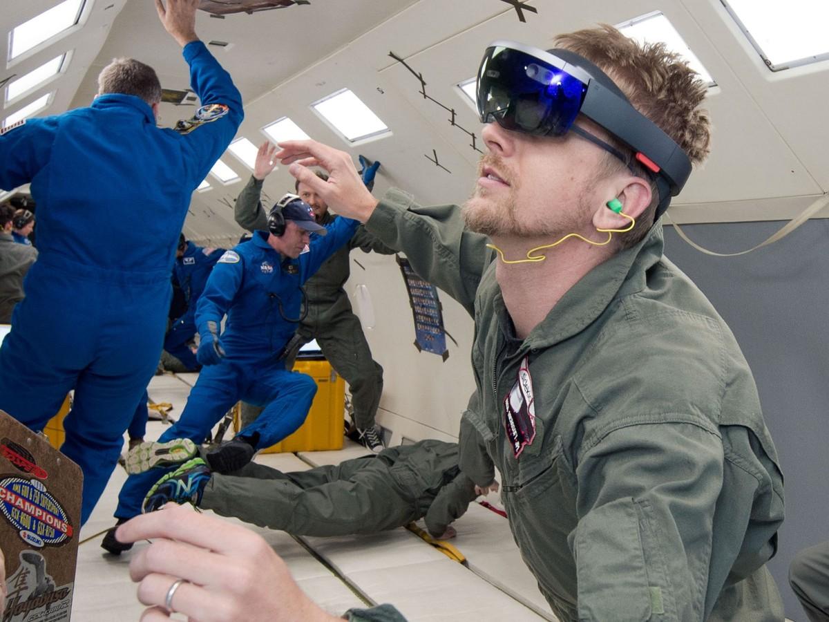Microsoft Is Designing Its Own AI Chips for the Next HoloLens