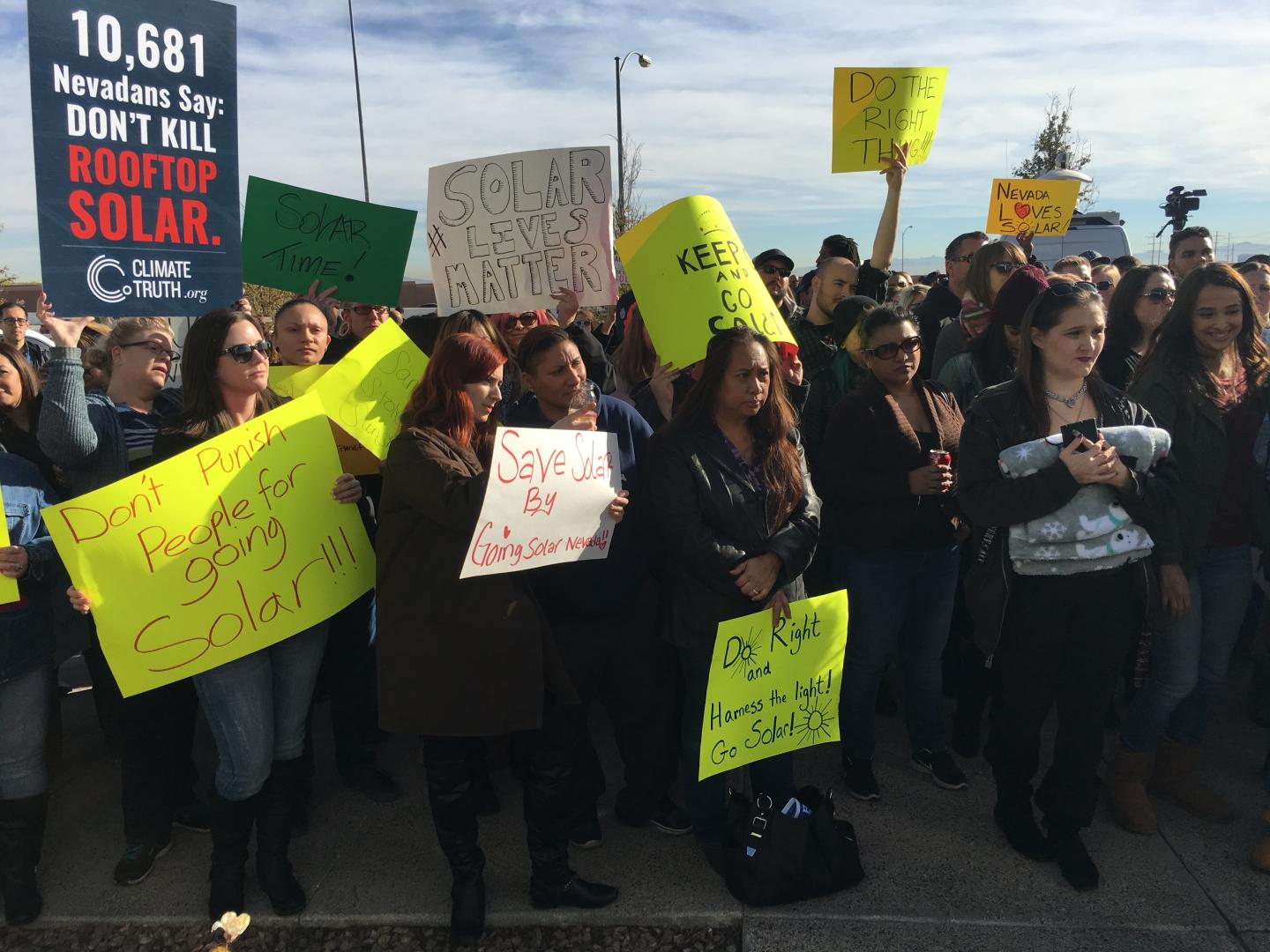 Nevada Utility To Propose Compromise in Solar Fee Fight