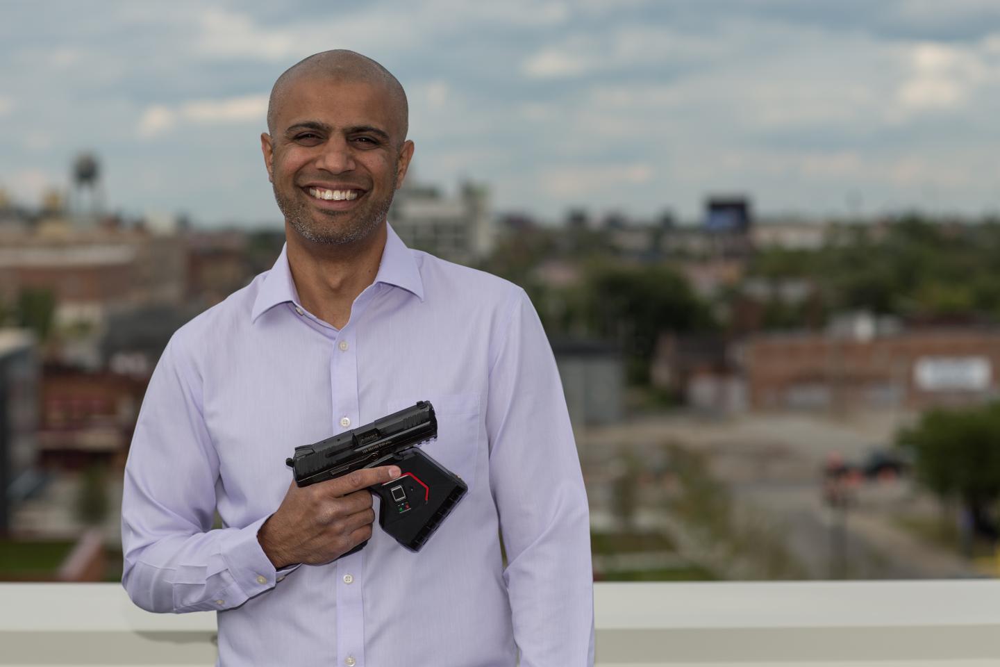 This New Fingerprinting Technology Can Secure Almost Any Handgun