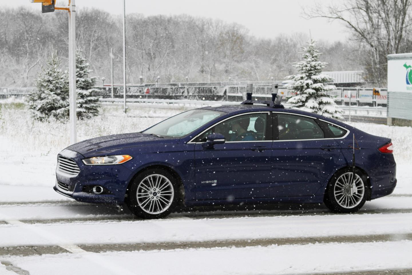 Ford: We’re the First to Test Self-Driving Cars in Snow