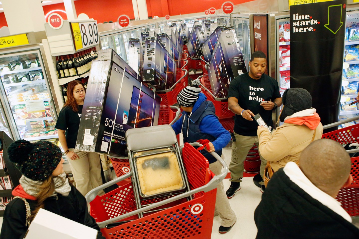 Early Black Friday Shopping At A Target Store