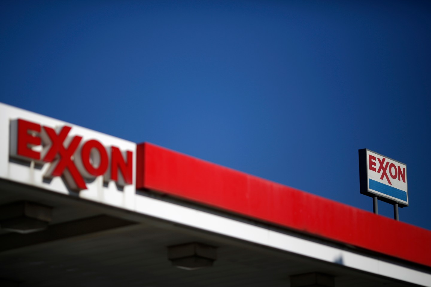 U.S. Cost Of Living Declines Most In 6 Years On Low Fuel Costs