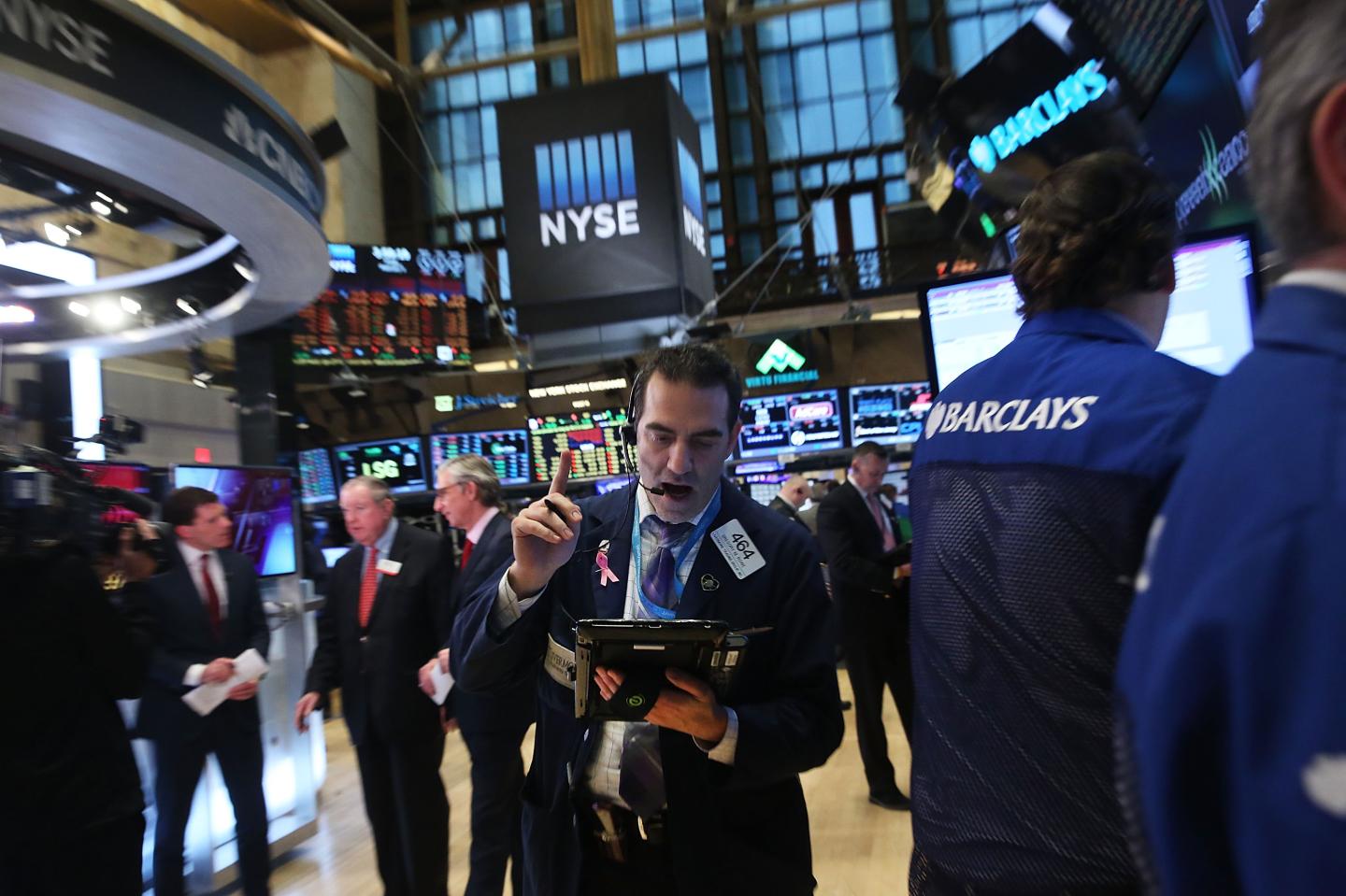 Stocks Drop As Report Shows Fewer Jobs Created Than Expected