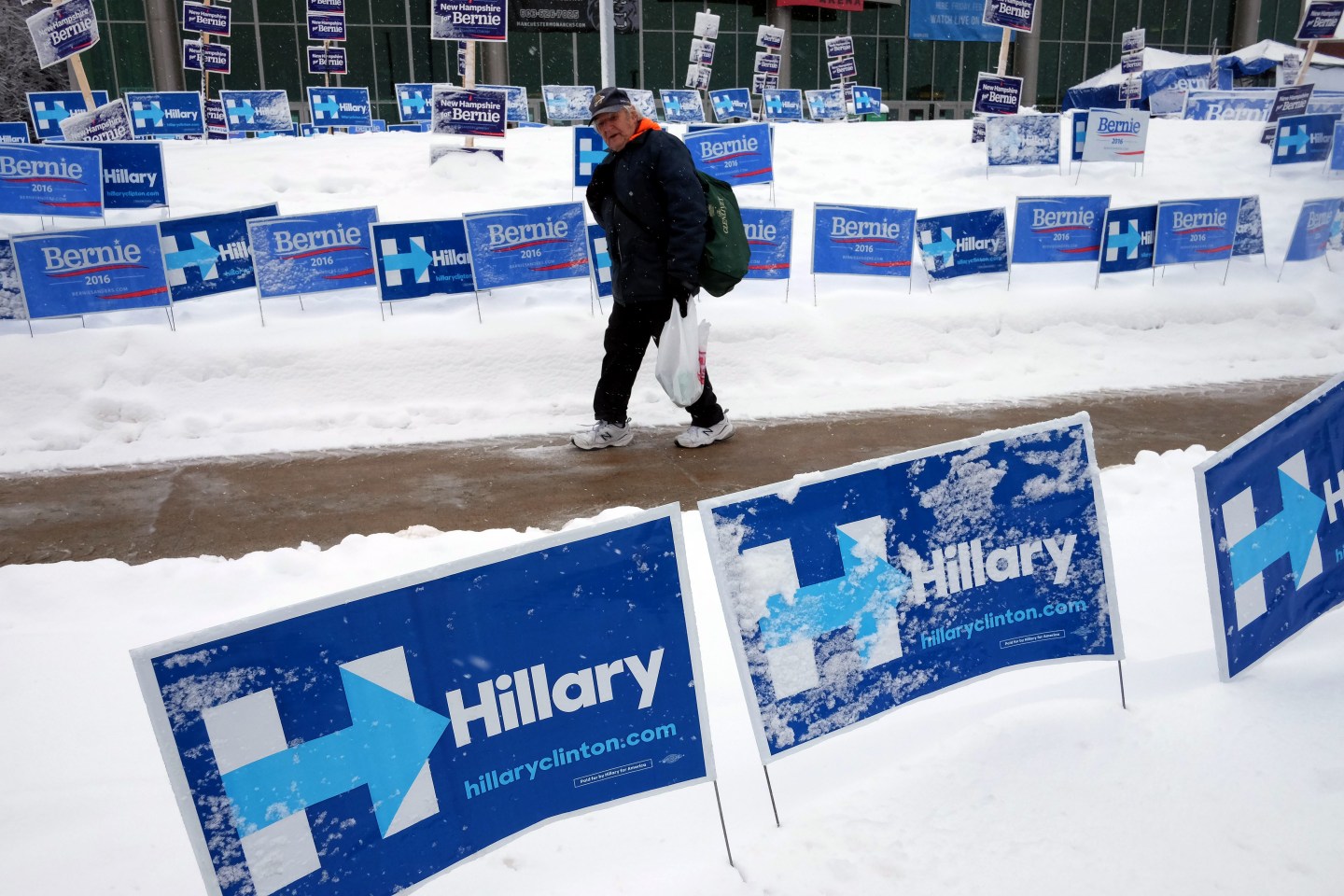 US-VOTE-DEMOCRATS-CAMPAIGN