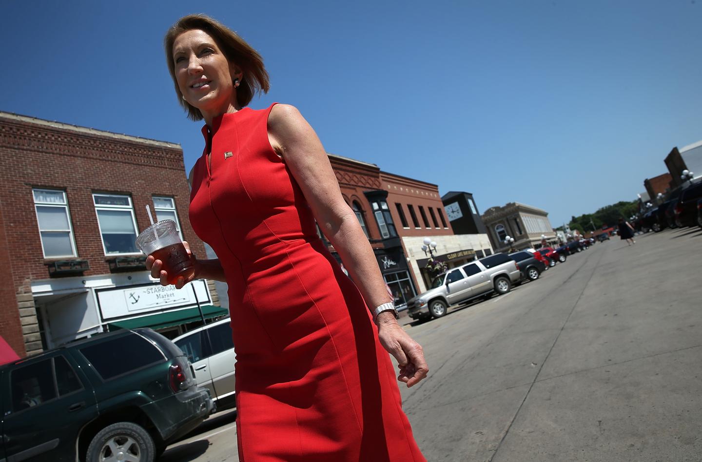 GOP Presidential Candidate Carly Fiorina Campaigns In Iowa