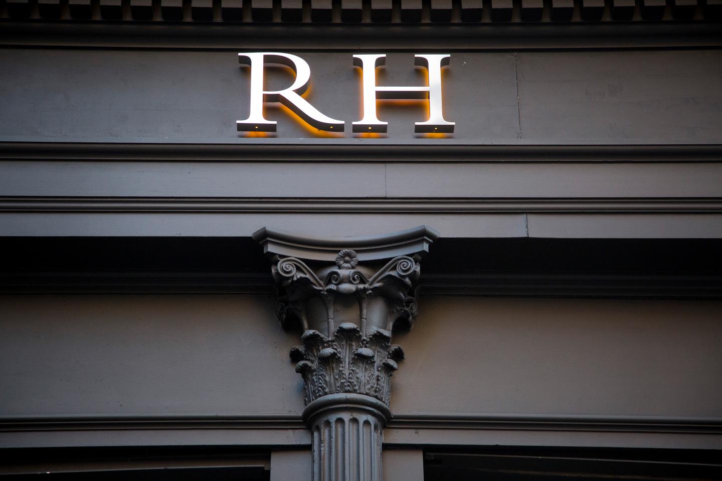 Why Restoration Hardware Shares Just Plunged 20%