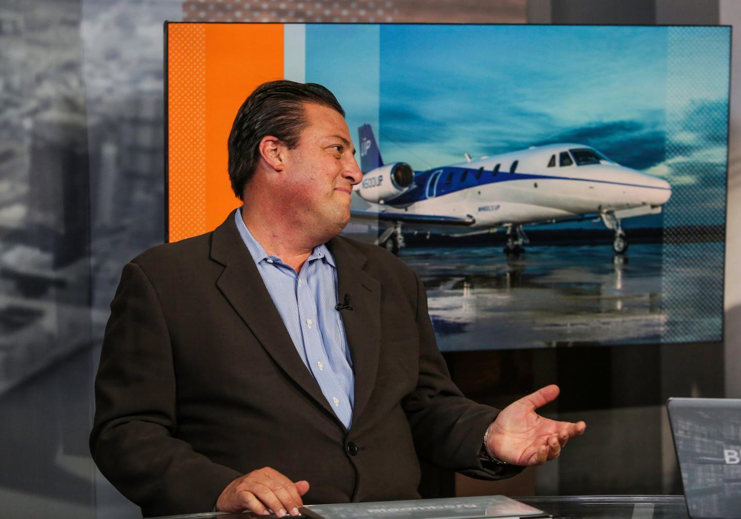 Kenny Dichter, founder and chief executive officer of Wheels Up, speaks during a Bloomberg Television interview in New York, U.S., on Thursday, Oct. 1, 2015. Dichter discussed the growth prospects for the membership-based private aviation company, which he said will have 55 planes in its fleet by the end of the year. Photographer: Chris Goodney/Bloomberg *** Local Caption *** Kenny Dichter
