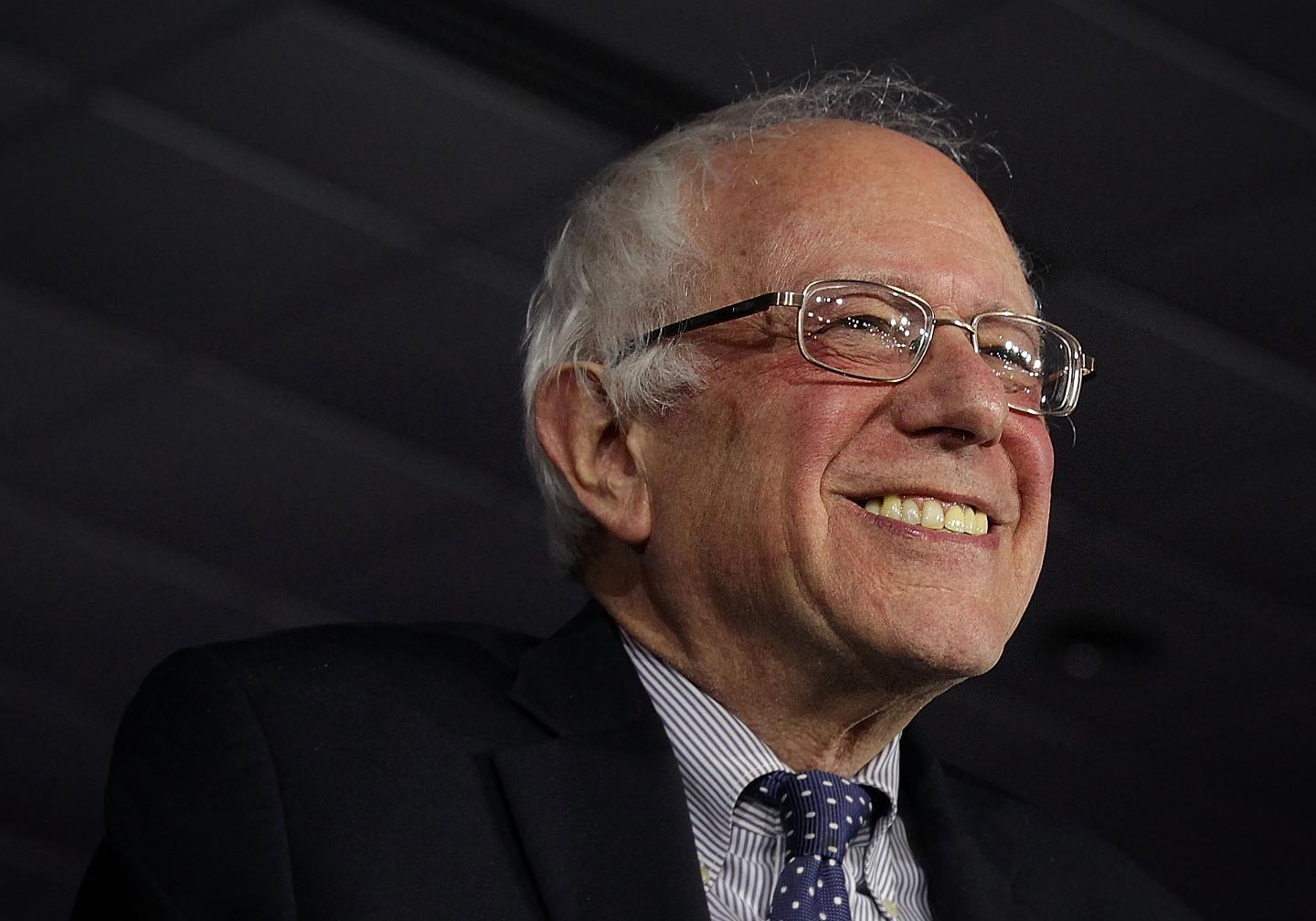 Watch Bernie Sanders and Larry David Play Each Other on ‘Saturday Night Live’