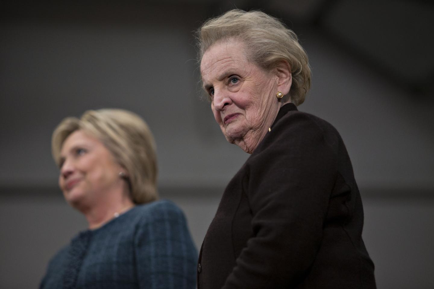 Presidential Candidate Hillary Clinton Holds New Hampshire Rally