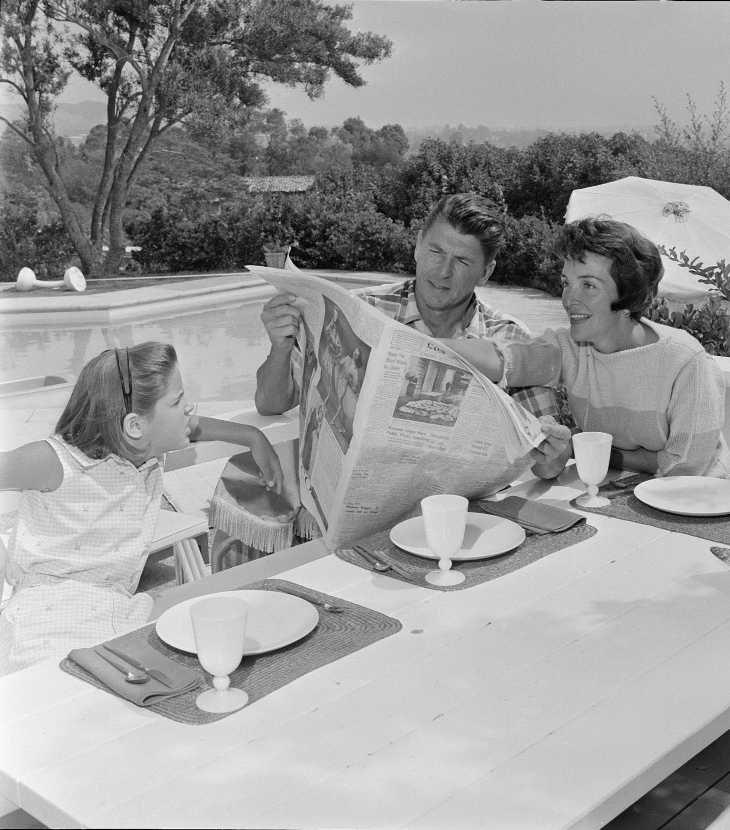 LOS ANGELES - SEPTEMBER 16:  Ronald Reagan at home in Pacific Palisades with his wife Nancy Davis Reagan and their daughter, Patricia Ann, age 9  (Photo by CBS via Getty Images) *** Local Caption *** Ronald Reagan;Nancy Davis Reagan;Patricia Ann Reagan