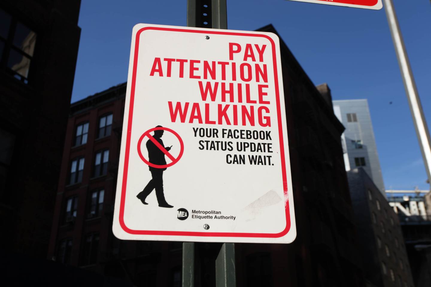 Road Signs Warn Citizens Of Mobile Social Networking