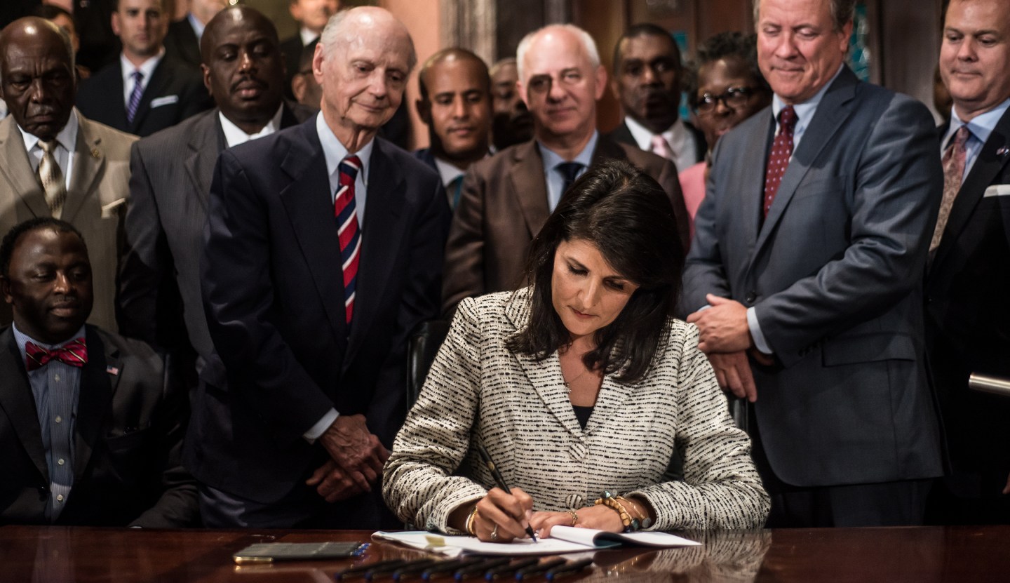 Governor Nikki Haley Signs Bill To Remove Confederate Flag From SC Statehouse