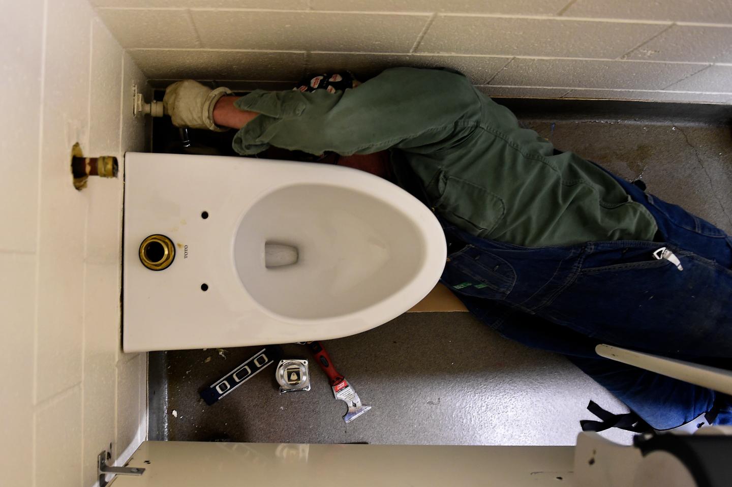 LOW FLOW TOILETS