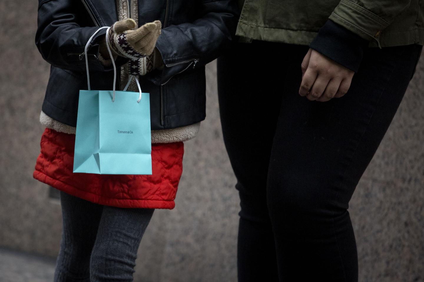 A Tiffany &amp; Co. Store Ahead Of Earnings Figures