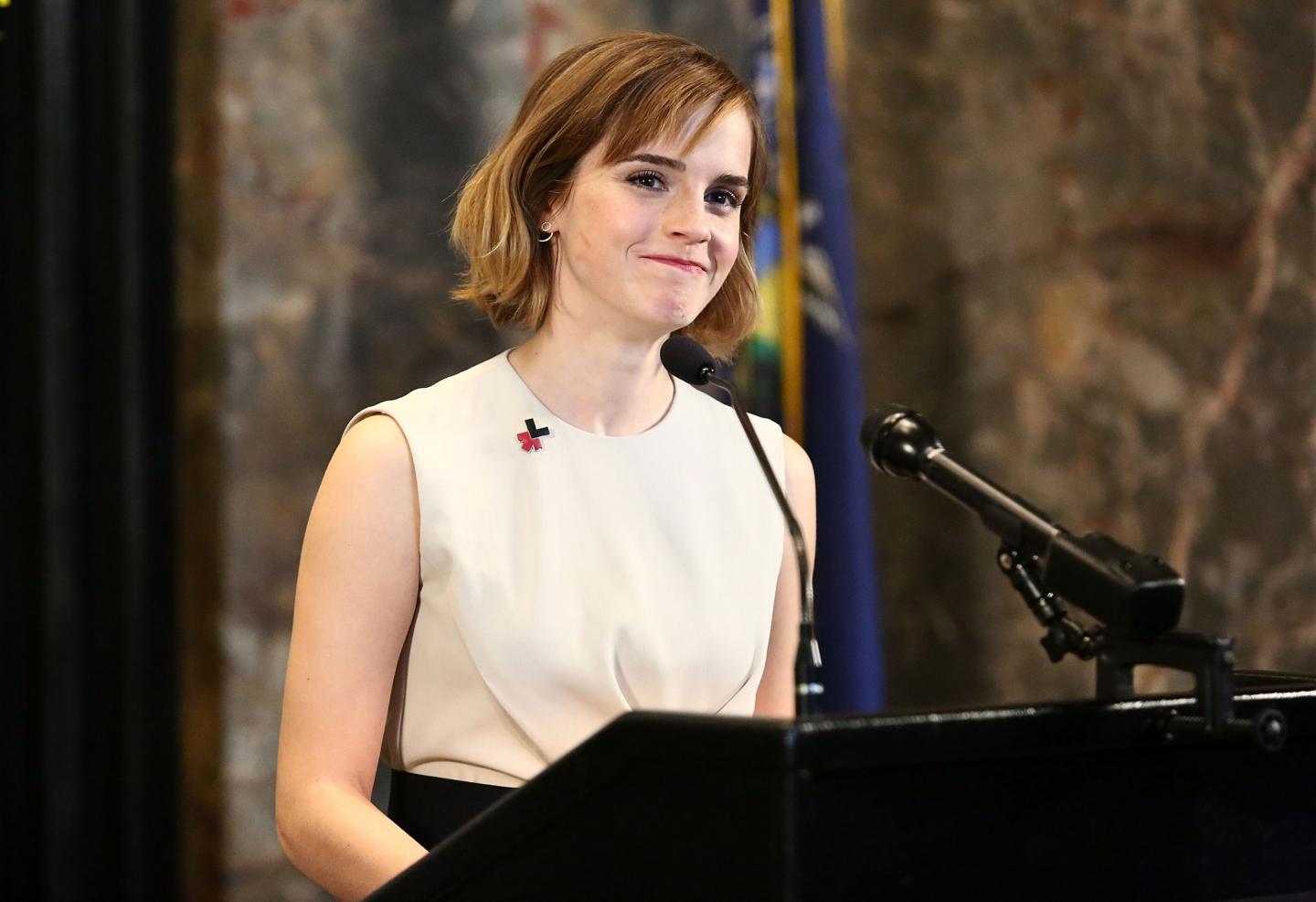 Emma Watson And Chirlane McCray Light The Empire State Building In HeForShe Magenta For International Women's Day