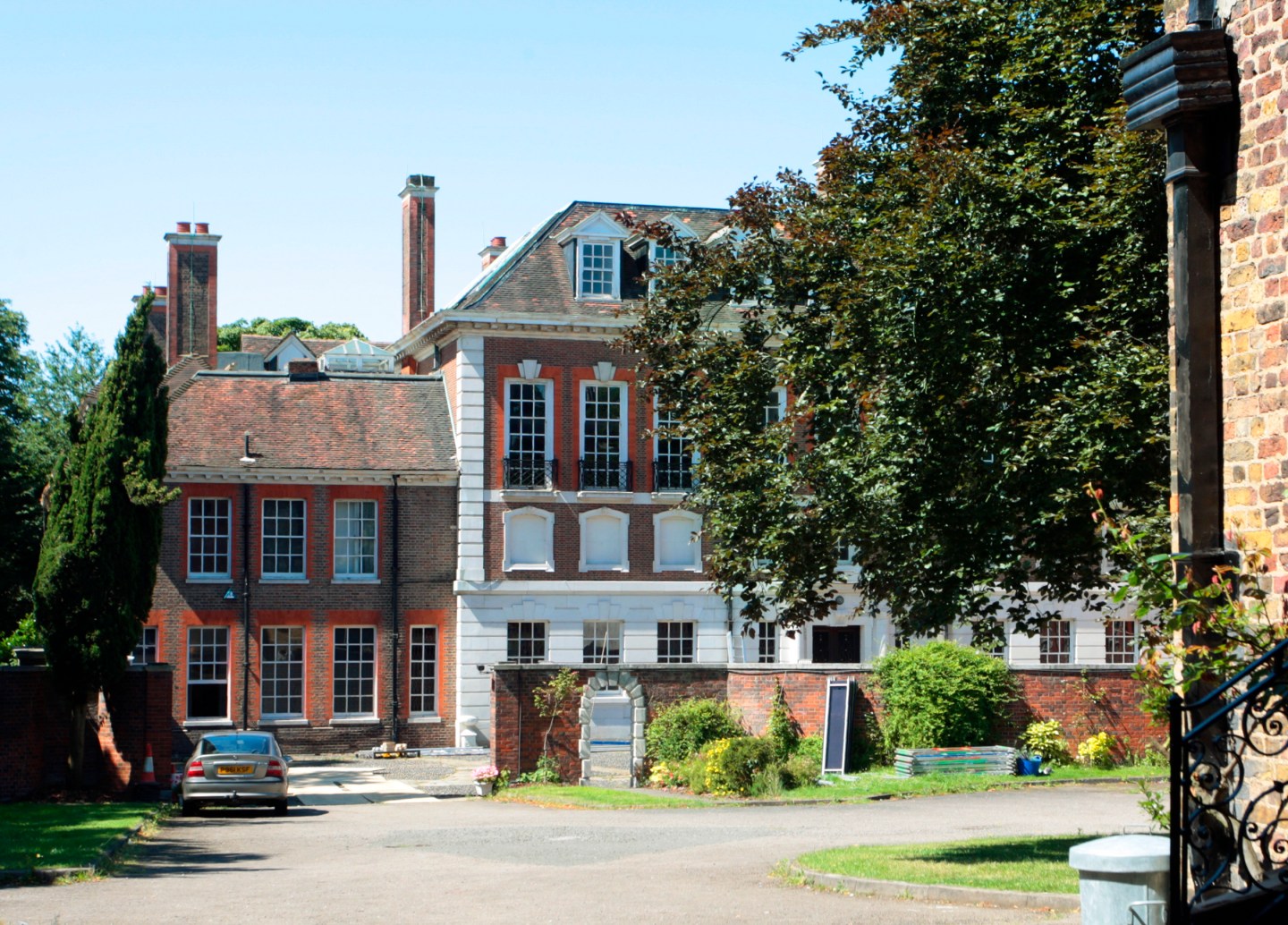 London, great britain, july 21, 2008, elena baturina, the mayor of moscow's wife who has an estimated wealth of 1,3 billion british pounds, has bought witanhurst, the residence, second only to buckingham palace in size, is a grade ll-listed house wit