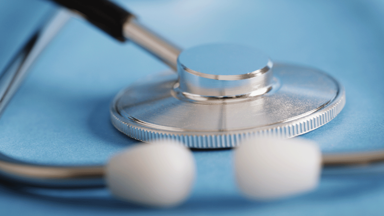 Doctors Who Get More Pharma Money Prescribe More Brand Name Drugs