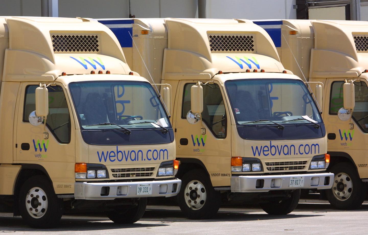 Webvan Internet Grocer Files for Bankruptcy