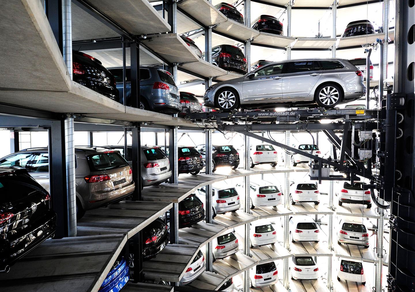 Volkswagen To Announce Annual Results