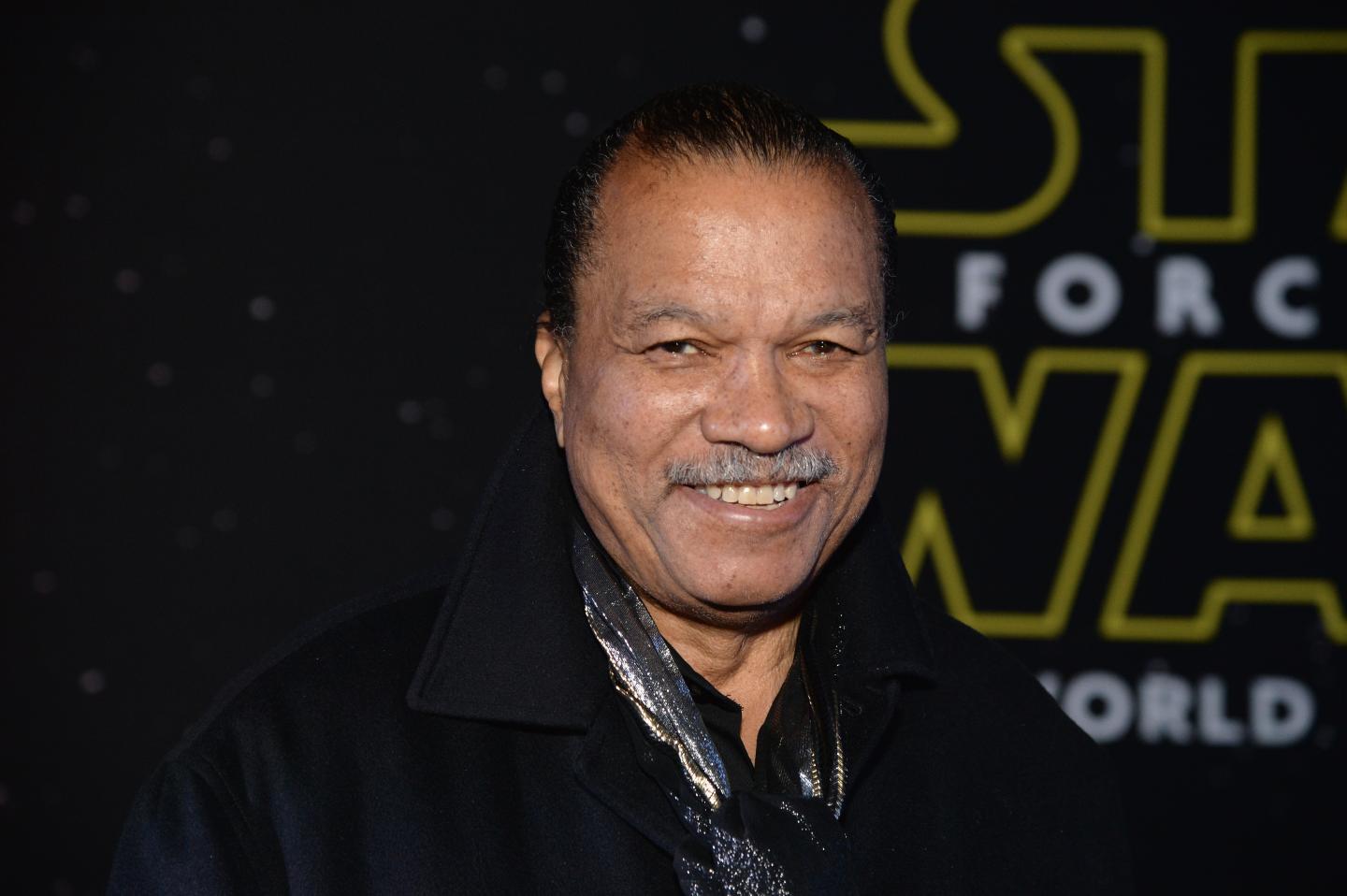 arrives at the premiere of Walt Disney Pictures' and Lucasfilm's "Star Wars: The Force Awakens", sponsored by Dodge, at the Dolby Theatre, TCL Chinese Theatre and El Capitan Theatre on December 14, 2015 in Hollywood, California.