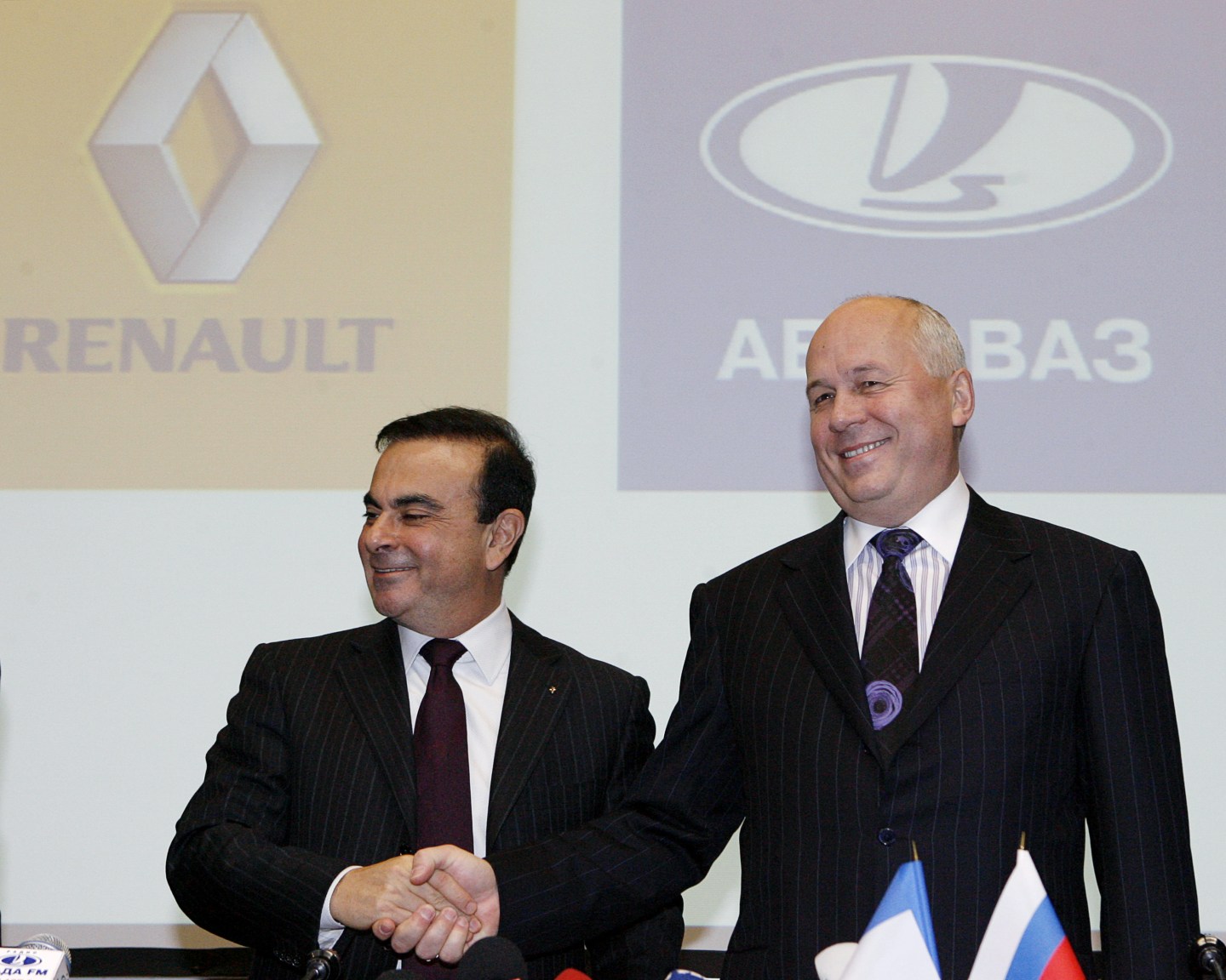 Renault Buy Stake In Makers of Lada