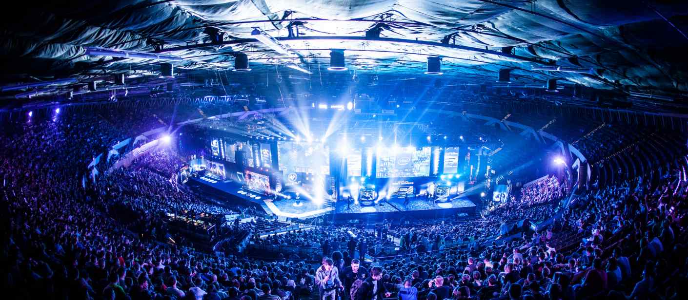 Intel Extreme Masters Shatters eSports Records