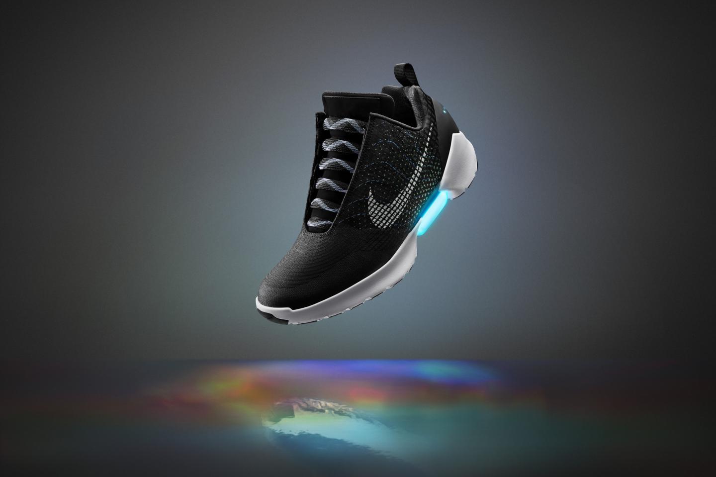 Nike Just Announced a New Shoe That Ties Itself