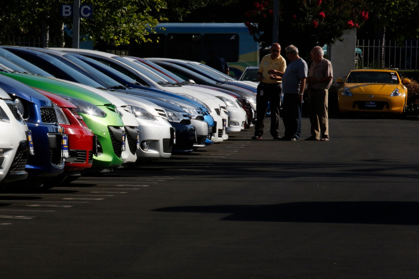 A CarMax dealership.