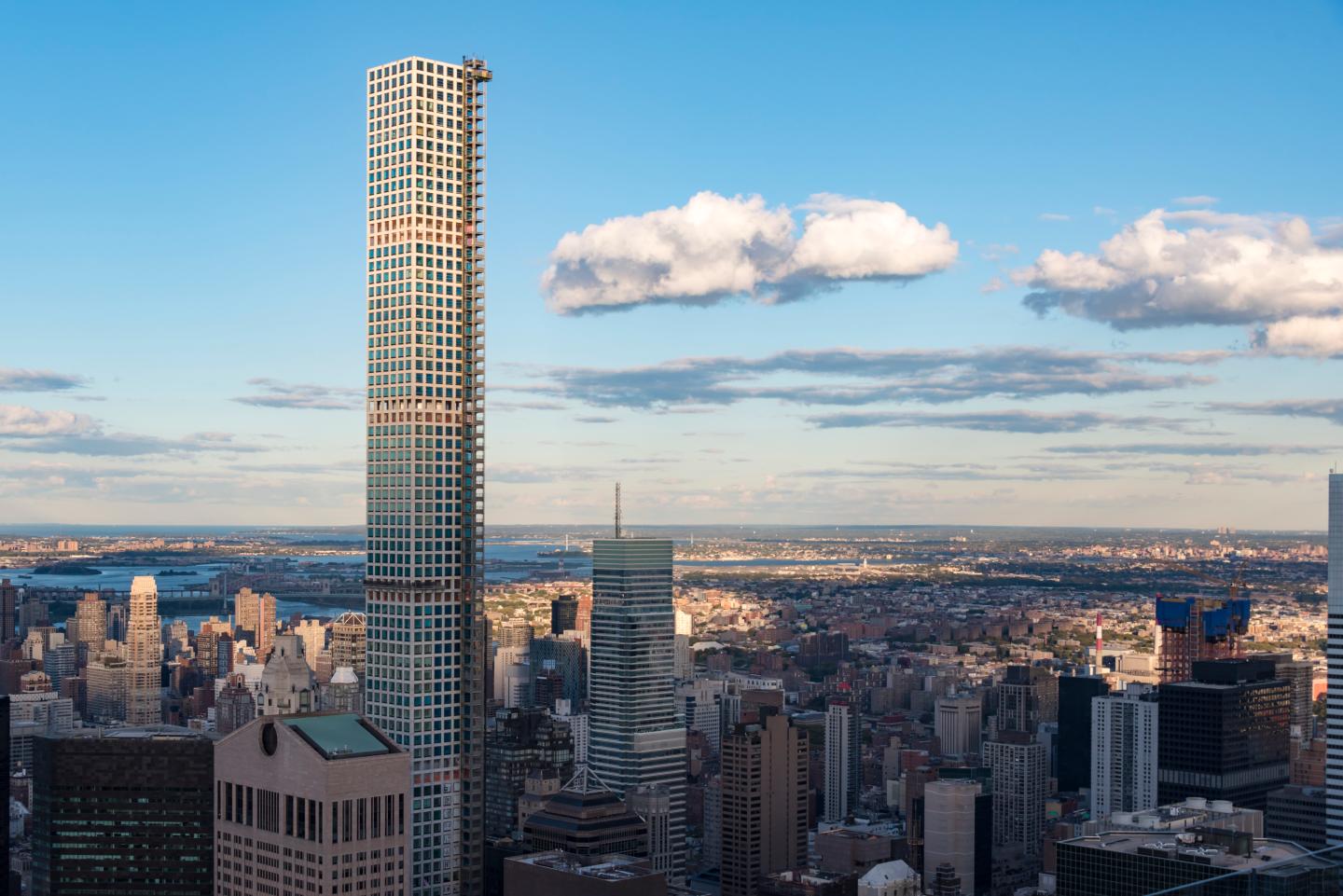 New York tours and attractions: 432 Park Avenue building