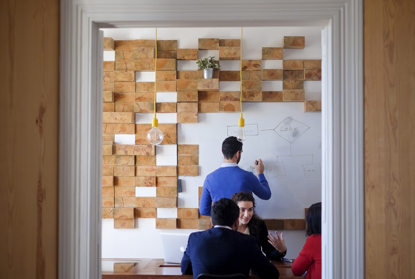 Startup Enterprises At Portugal's Tech Hubs