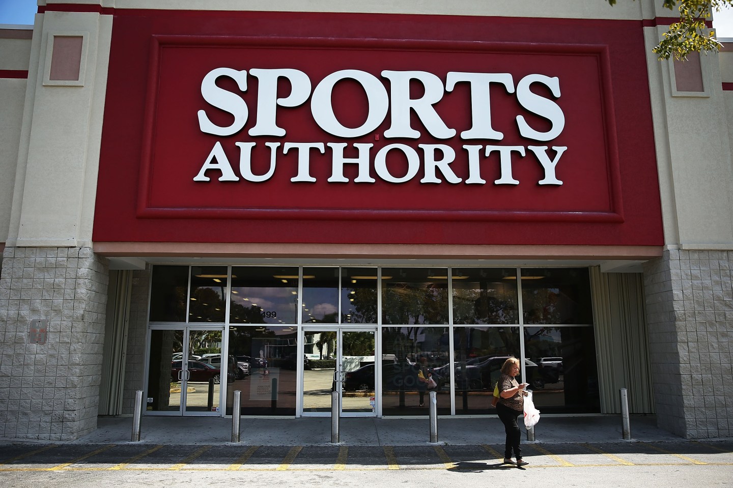 Sports Authority Files For Bankruptcy