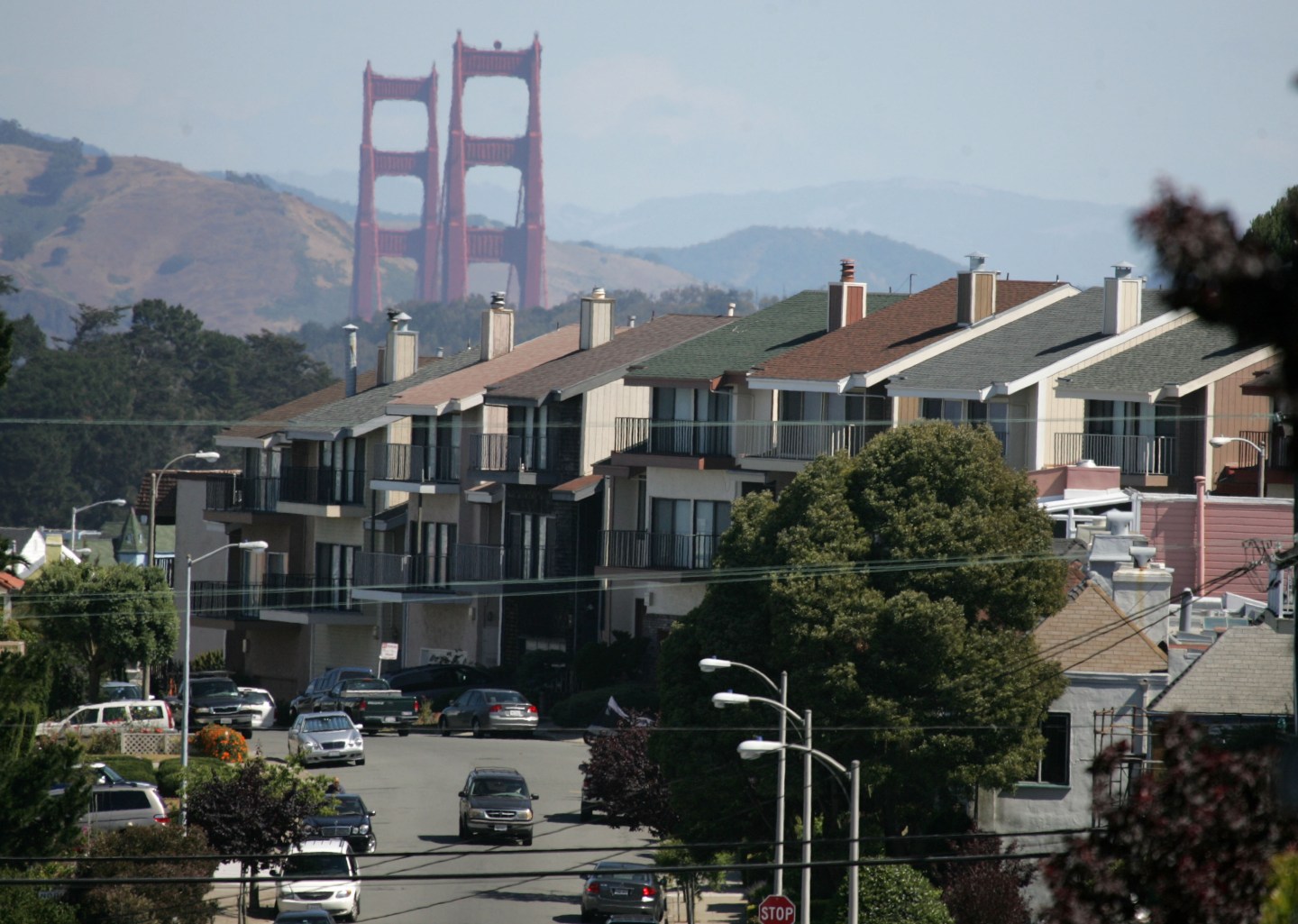 Realtors Lower Housing Market Sales Forecast