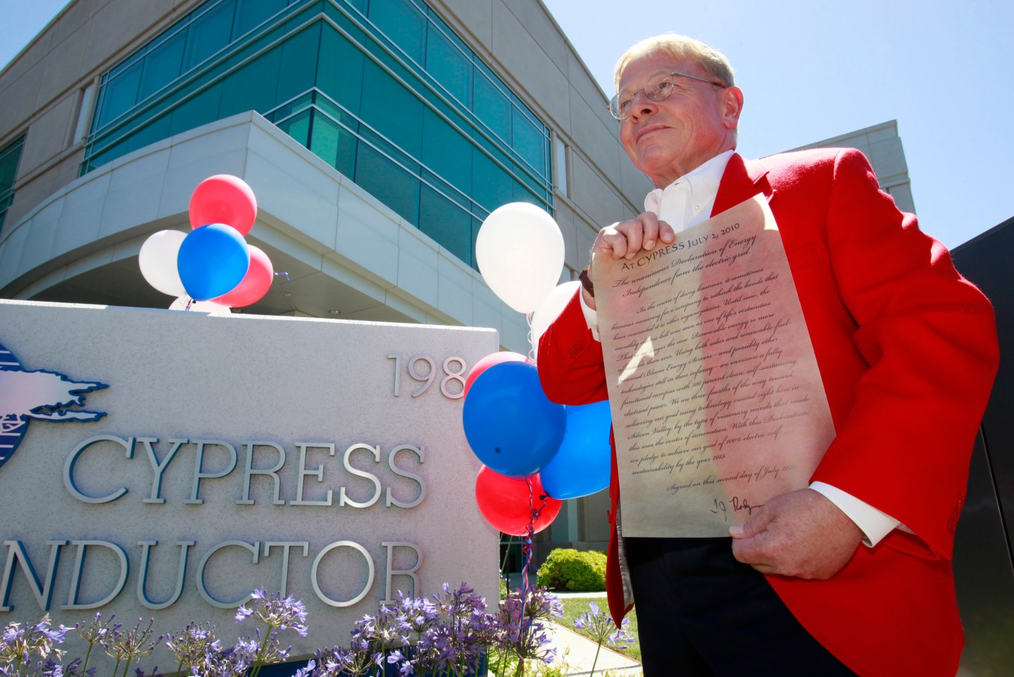 Cypress Simiconductor, T.J. Rodgers