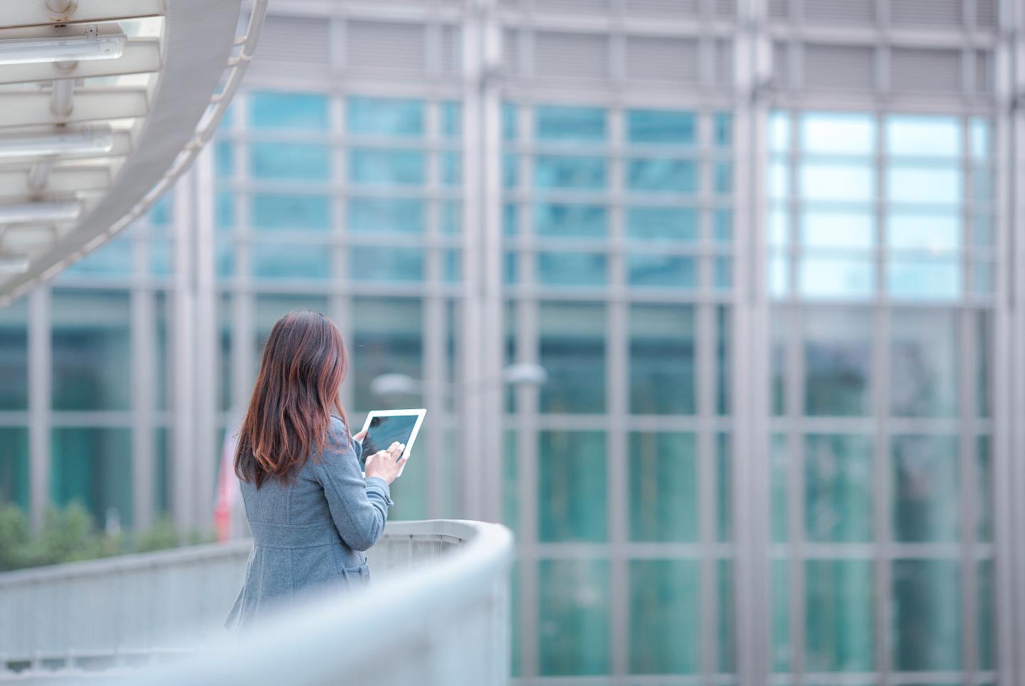 How Women Can Get More Global Experience