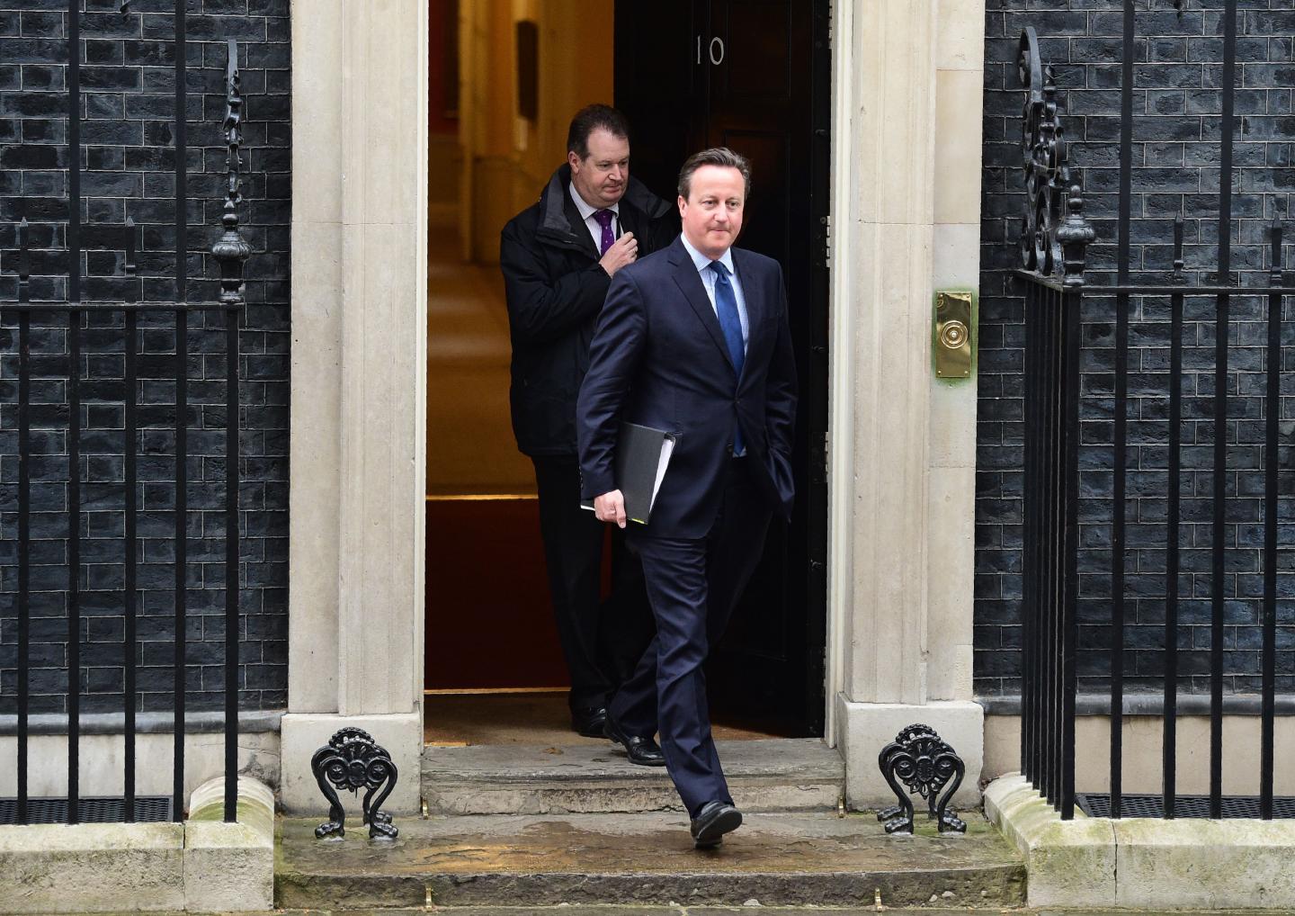 BRITAIN-POLITICS-TAX-PANAMA