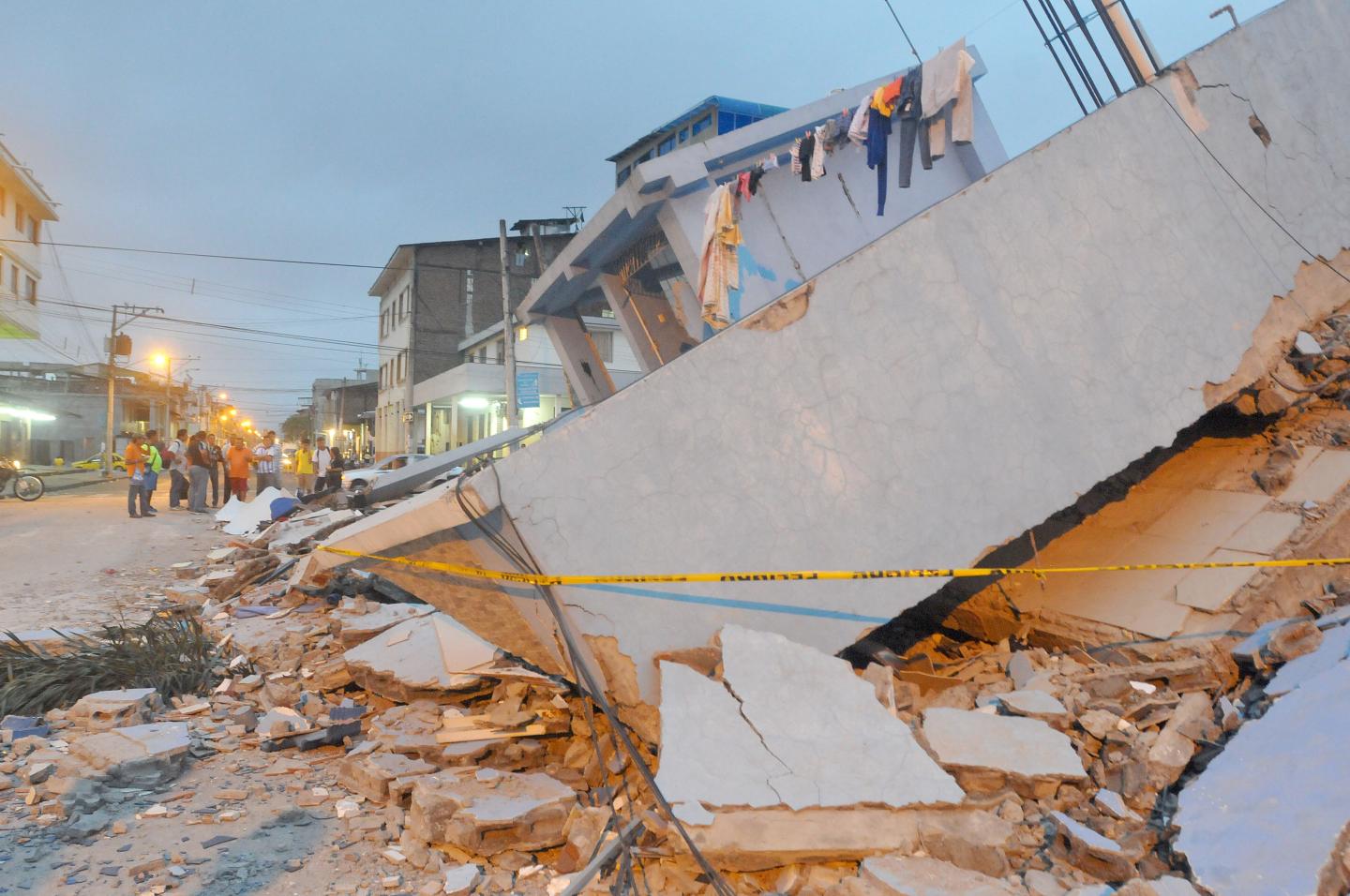 ECUADOR-QUAKE