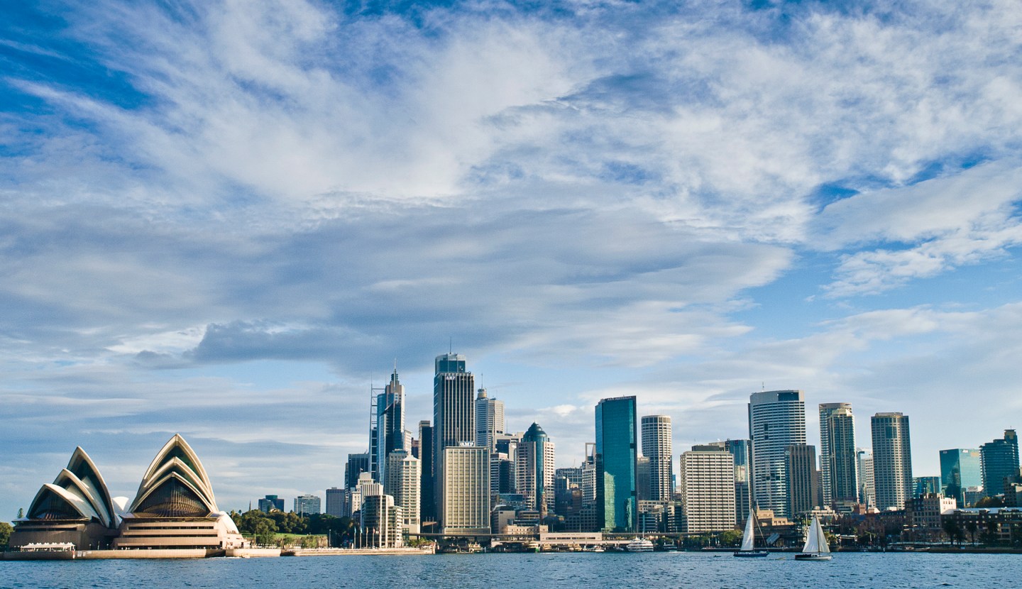 Australia, Sydney, Opera house and skyline