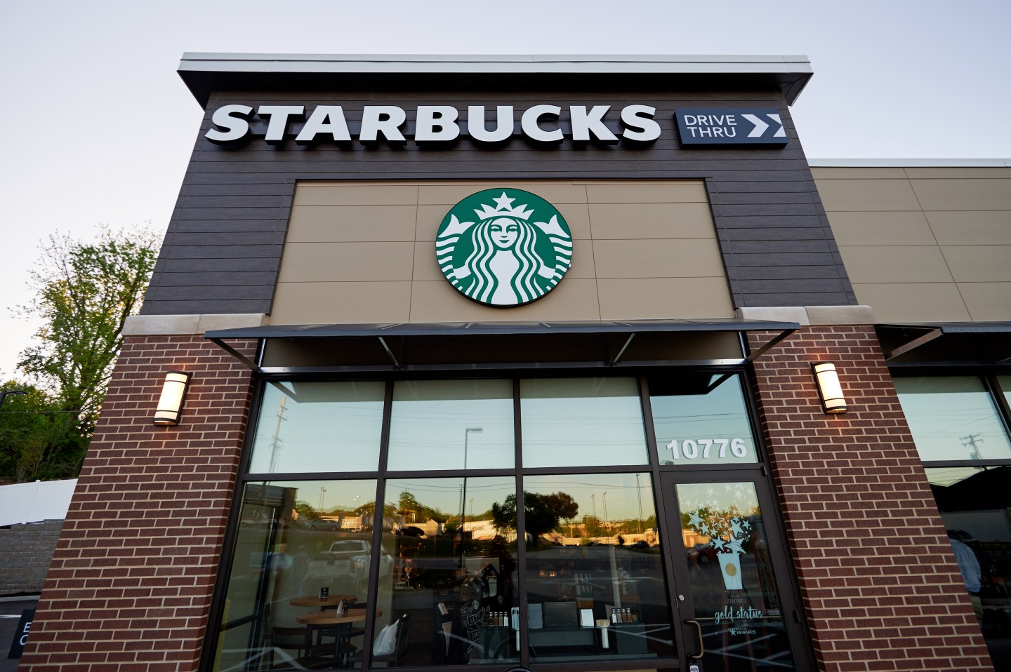 Exterior of the Ferguson Starbucks location on April 28, 2016 in Ferguson, Missouri. Photo: Michael Thomas for Starbucks Coffee Company.