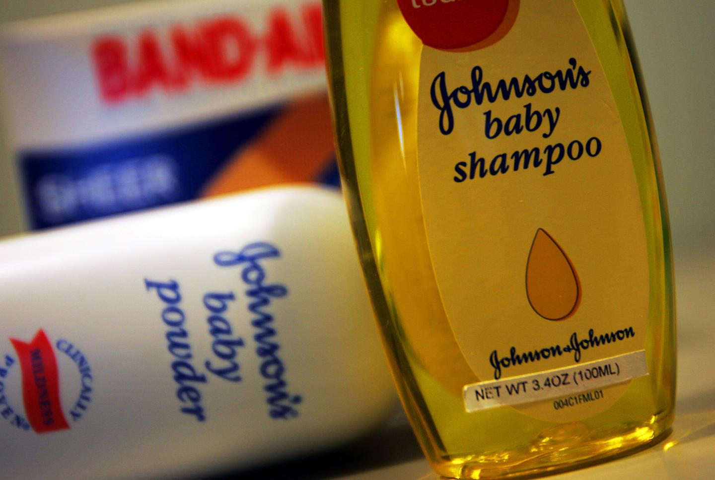 Johnson And Johnson's Buys Guidant Corp
