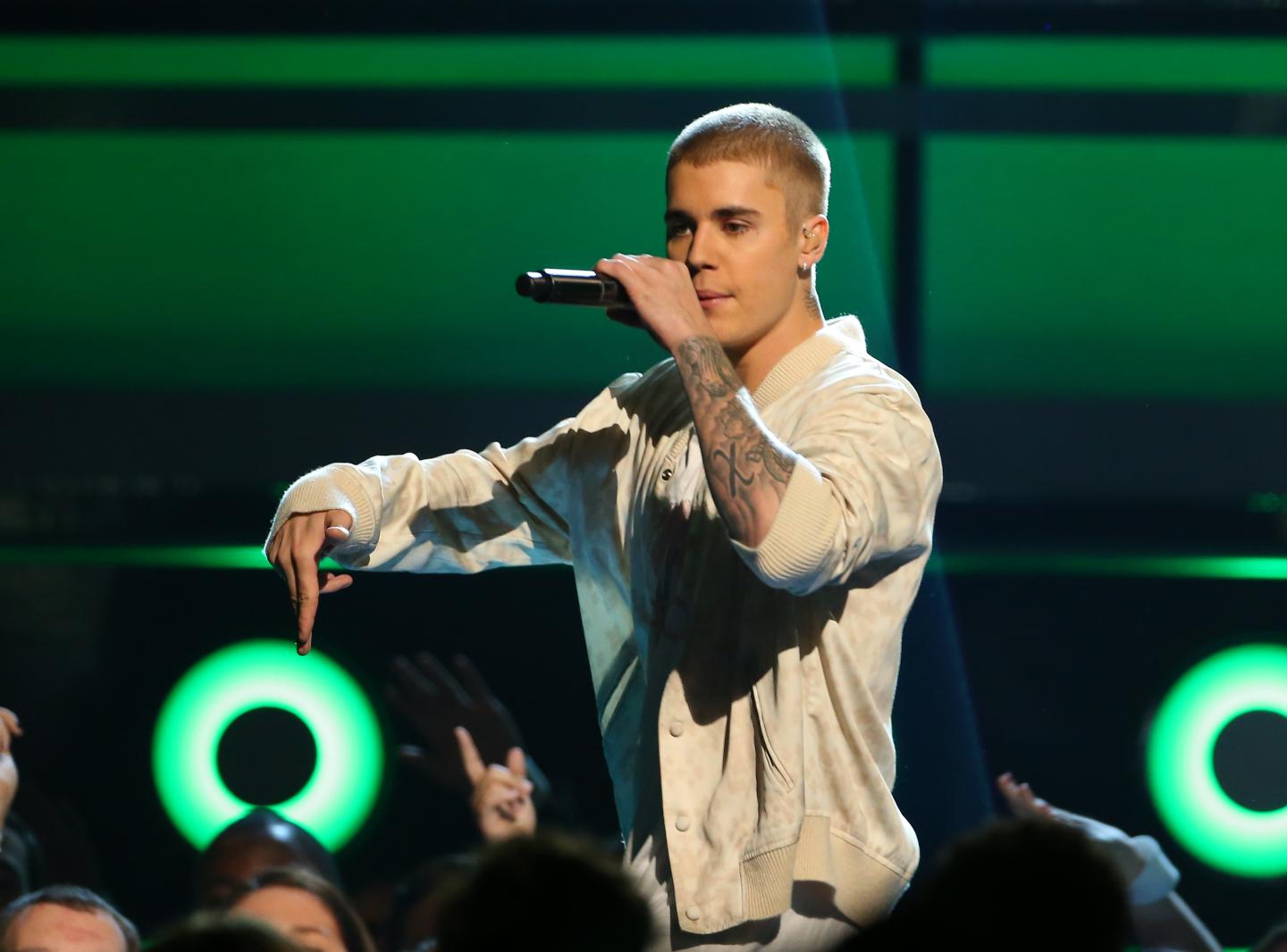2016 Billboard Music Awards - Show