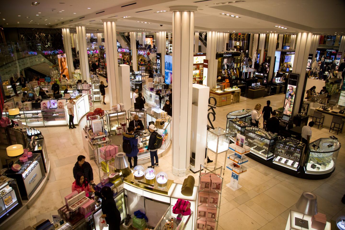 Inside Macy's Inc. Department Store Ahead Of Earnings Figures