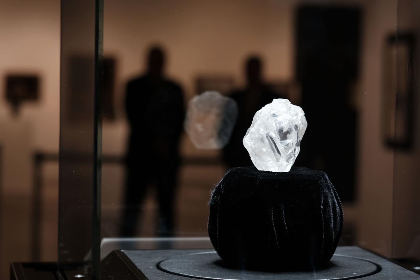 Sotheby's To Auction Off Largest Diamond Discovered In 100 Years